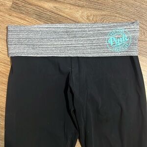 VS PINK 2010s Black Crop Legging